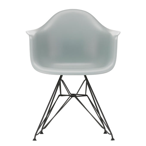 Cadeira de Braços em Plástico Eames DAR / Base Preta